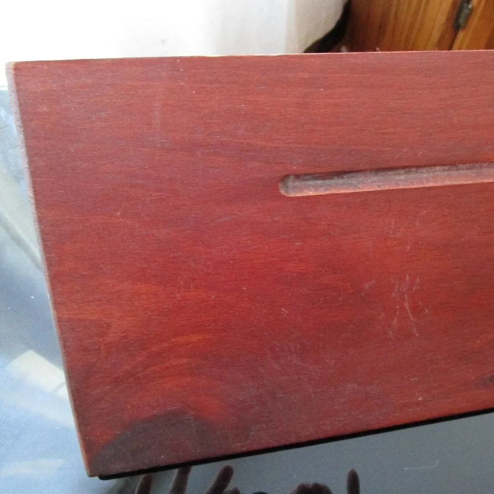 Vintage Home Interiors shelf, 31.25 x 7 x 6.5